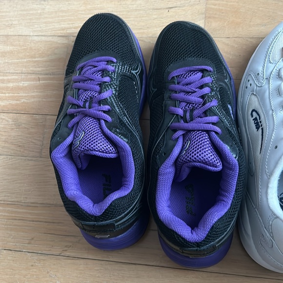 Bundle of women’s size 9 shoes - Picture 2 of 4